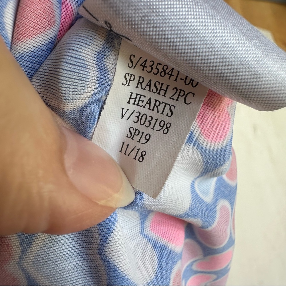 GAP Heart Pattern Toddler Swim Rash Guard Top - Picture 4 of 4